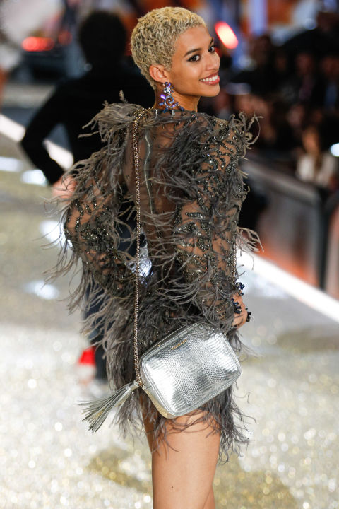 落入凡间的混血天使-jourdana phillips